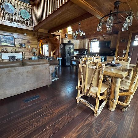 Bear Country Cabin セバービル エクステリア 写真