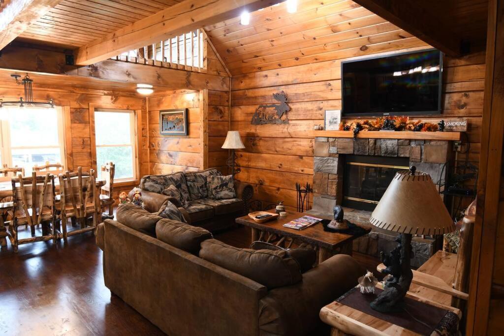 Bear Country Cabin セバービル エクステリア 写真